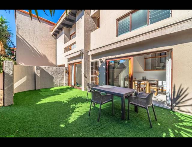 4 BEDROOM PROPERTY TO RENT IN BEDFORD PARK